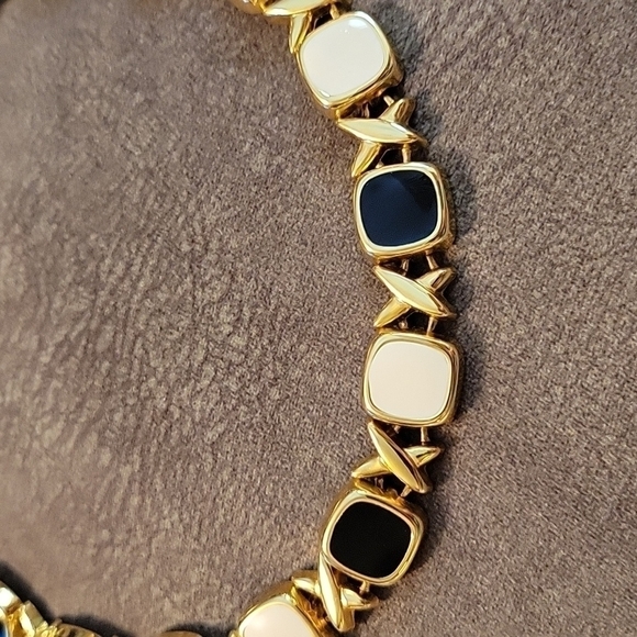 VTG 1980s XOXO Byzantine Enamel Interlocking Baddie Collar Necklace - Picture 5 of 11